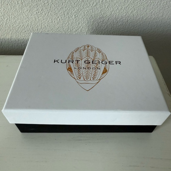 Kurt Geiger Plum Quilted Mini Bag with Gold Chain - Picture 4 of 5